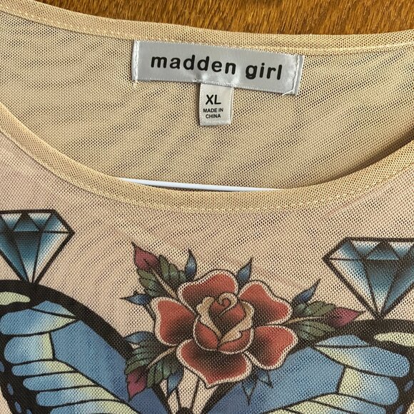 Steve Madden Tattoo Biker style Meshy Light Top !! NEW - Picture 3 of 6